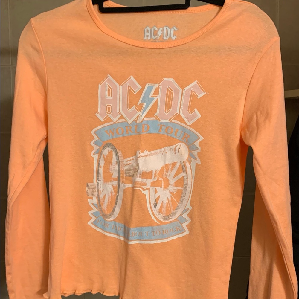 AC/DC CROP TOP